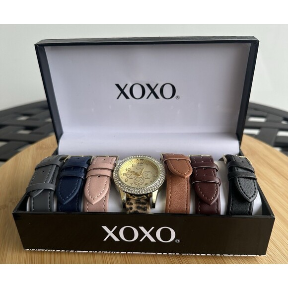 XOXO Women's Gold Tone Jeweled Bezel Watch With 7 Interchangeable Bands NIB - Picture 1 of 6